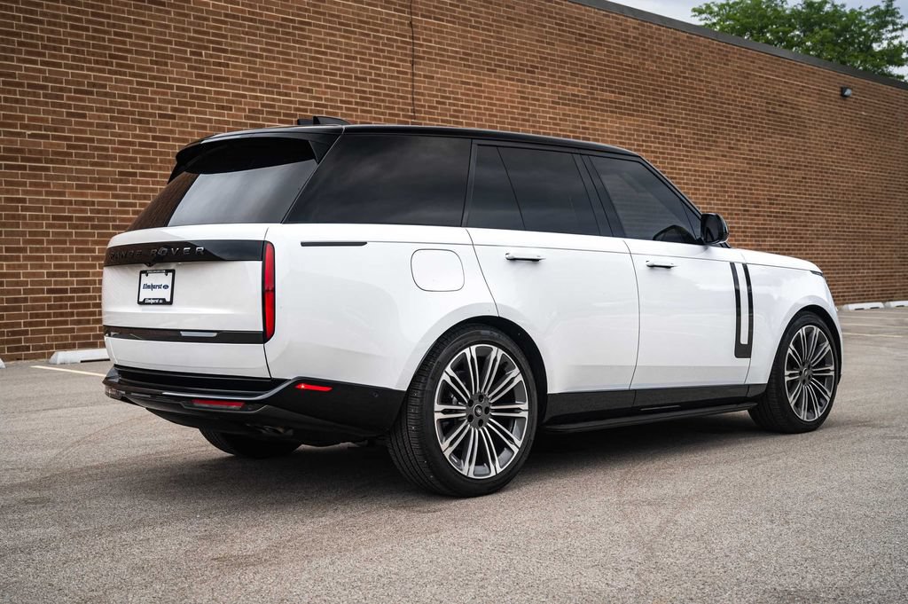 Used 2024 Land Rover Range Rover SE AWD/4WD image 6