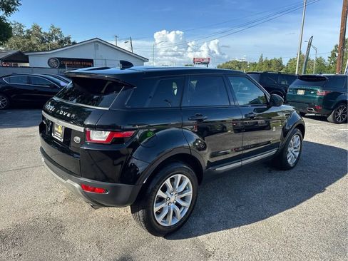 Used 2019 Land Rover Range Rover Evoque SE AWD/4WD image 5