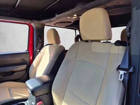 Used 2023 Jeep Wrangler Sport AWD/4WD image 15