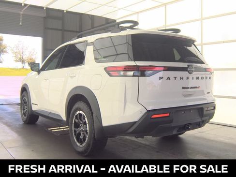 Used 2025 Nissan Pathfinder Rock Creek AWD/4WD image 4