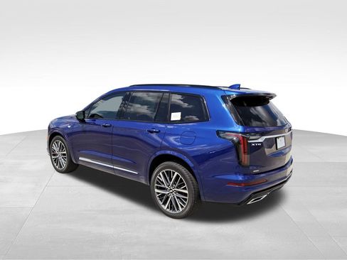 New 2025 Cadillac XT6 Sport w/ Technology Package image 3