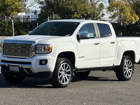 Used 2020 GMC Canyon Denali image 7
