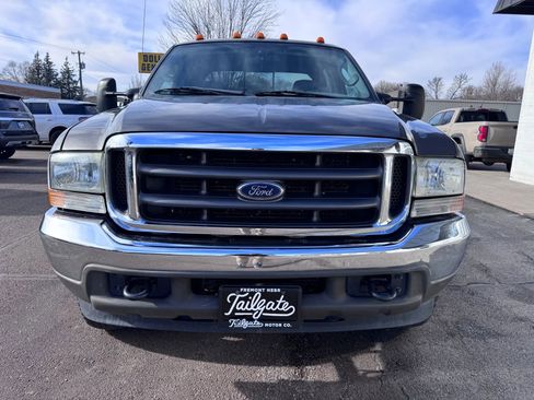 Used 2004 Ford F350 XLT image 3
