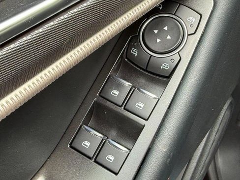 New 2025 Ford Explorer ST-Line w/ Premium Package image 18