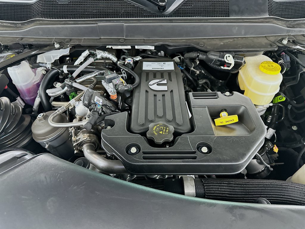 New 2026 RAM 3500 Tradesman AWD/4WD image 18