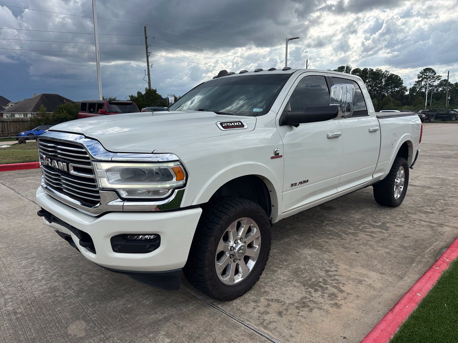 Used 2020 RAM 2500 Laramie AWD/4WD image 3