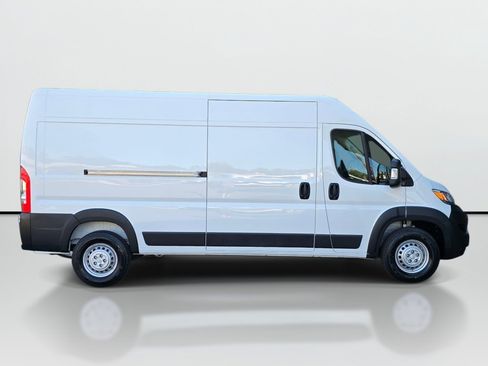 New 2026 RAM ProMaster 3500 FWD image 3
