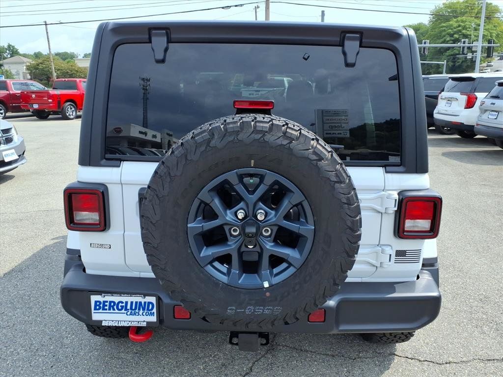 New 2026 Jeep Wrangler Unlimited Sport w/ Dual Top Group AWD/4WD image 5
