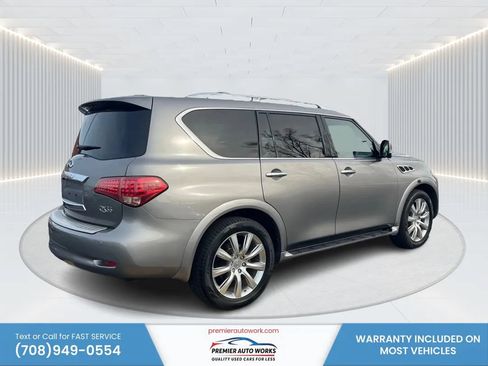 Used 2013 INFINITI QX56 4WD w/ Deluxe Touring Pkg image 4