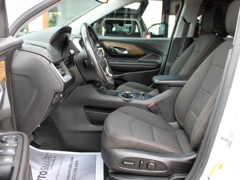 Used 2020 GMC Terrain SLE w/ GMC Pro Grade Package AWD/4WD image 16