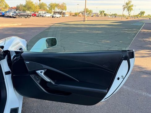 Used 2019 Chevrolet Corvette Z06 image 16