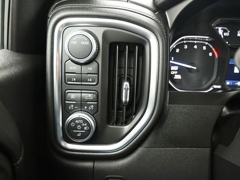Used 2020 GMC Sierra 1500 SLT w/ SLT Premium Plus Package image 22