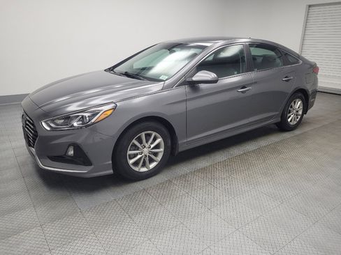Used 2019 Hyundai Sonata SE image 2