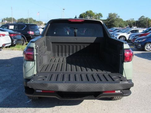 Used 2023 Hyundai Santa Cruz SE image 6