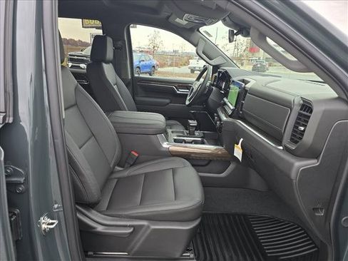New 2026 Chevrolet Silverado 1500 LT w/ Z71 Off-Road Package image 13