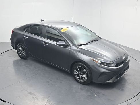 Used 2024 Kia Forte LXS FWD image 49