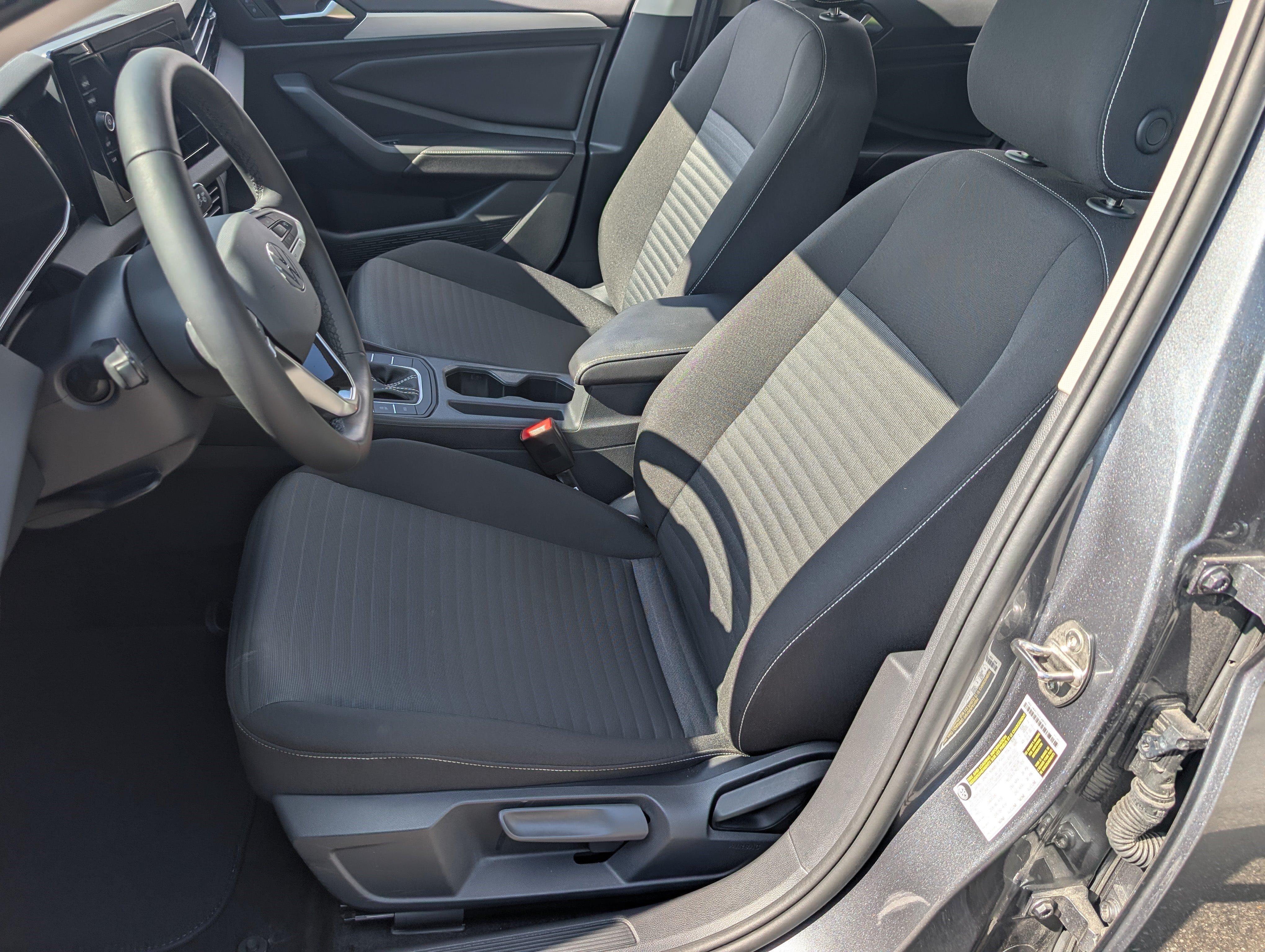 Used 2025 Volkswagen Jetta S FWD image 16