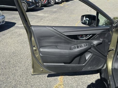 Used 2023 Subaru Outback Limited image 14