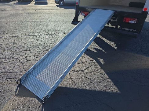 Used 2023 Mercedes-Benz Sprinter 4500 image 23