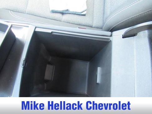 Used 2025 GMC Acadia Elevation FWD image 36