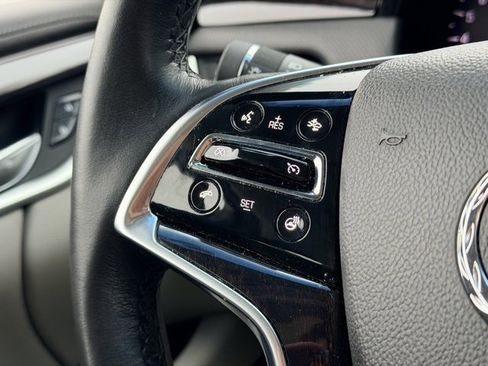 Used 2013 Cadillac XTS Luxury w/ Driver Awareness Package image 10