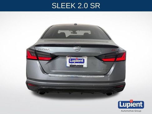 Used 2023 Nissan Altima 2.0 SR FWD image 5