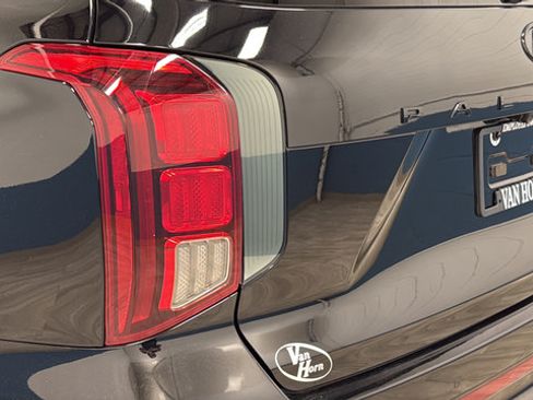 Used 2025 Hyundai Palisade Calligraphy AWD/4WD image 43