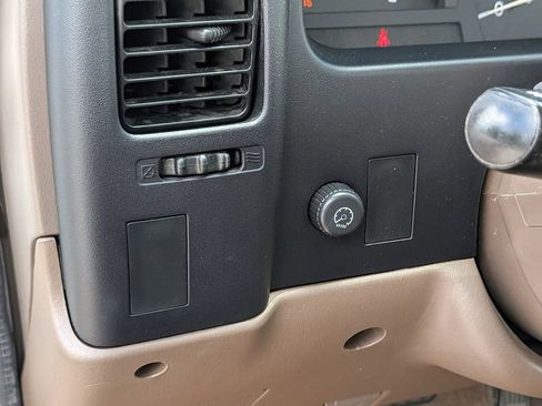 Used 2004 Toyota Tacoma 2WD Regular Cab image 28