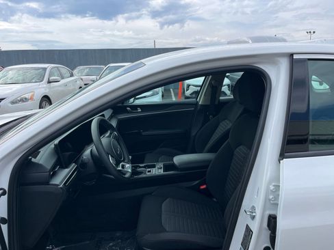 Used 2025 Kia K5 LXS image 27