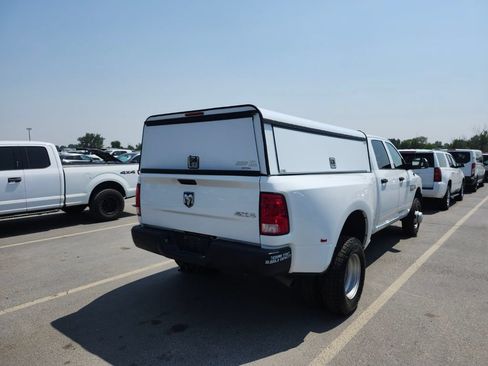 Used 2017 RAM 3500 Tradesman w/ Popular Equipment Group AWD/4WD image 4
