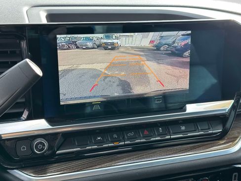 Used 2022 Chevrolet Silverado 1500 LT image 25