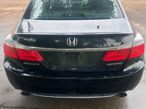 Used 2015 Honda Accord Sport image 4