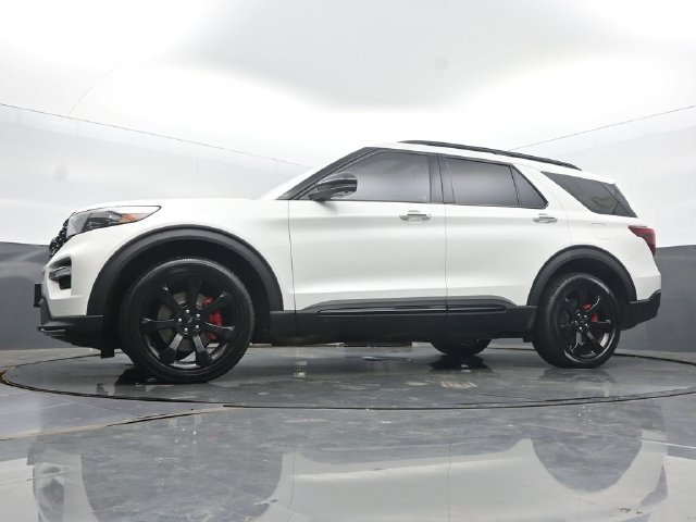 Used 2023 Ford Explorer ST w/ Technology Package AWD/4WD image 46