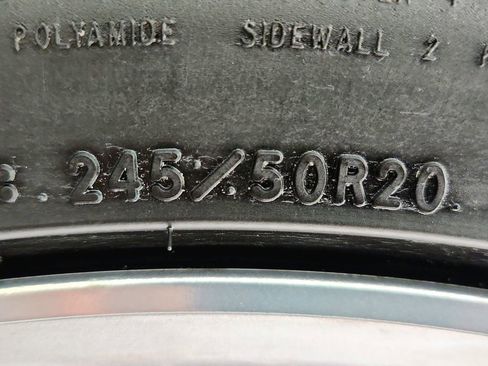 Used 2020 Chrysler Pacifica Limited FWD image 39