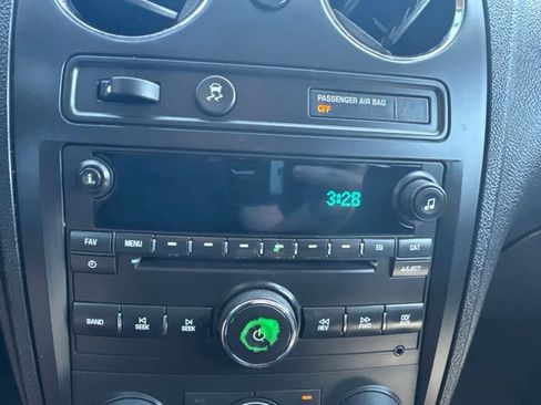 Used 2009 Chevrolet HHR LT FWD image 17