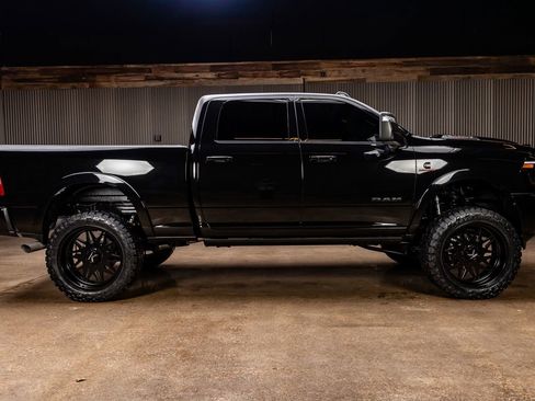 Used 2026 RAM 2500 Limited image 11