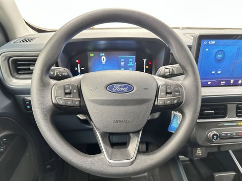 New 2025 Ford Maverick XL image 22