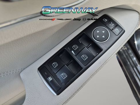Used 2016 Mercedes-Benz E 350 Sedan image 14