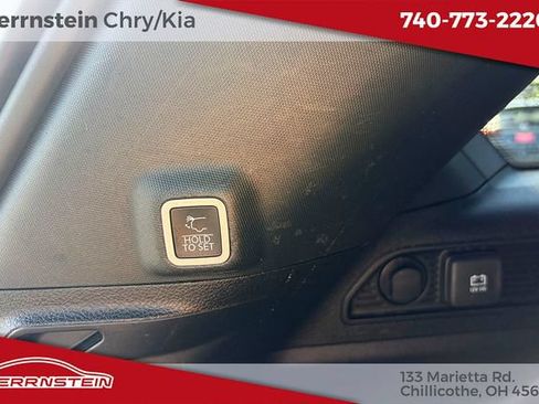 Used 2023 Jeep Grand Cherokee Altitude AWD/4WD image 21