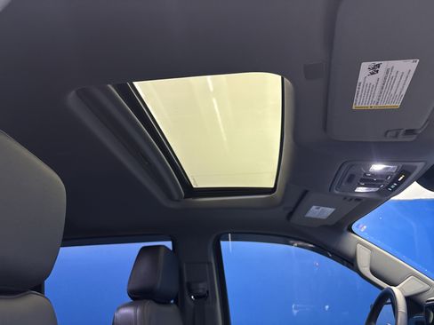 Used 2024 Chevrolet Silverado 1500 LT Trail Boss w/ LT Trail Boss Premium Package image 26