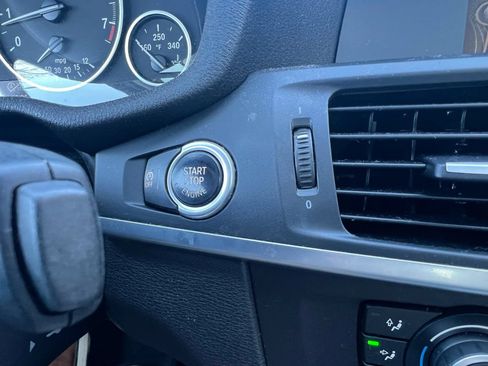 Used 2013 BMW X3 xDrive28i AWD/4WD image 37