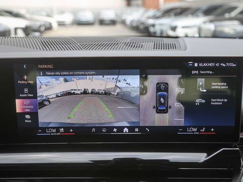 Certified 2025 BMW 530i image 20