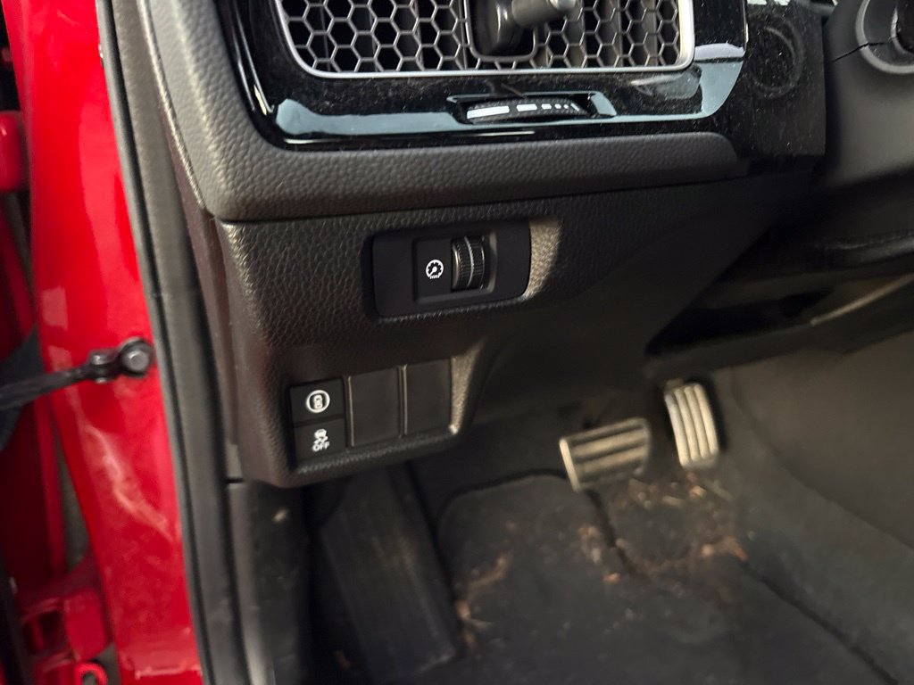 Used 2024 Honda Civic Sport image 17
