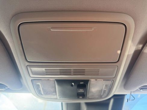 Used 2019 Honda Odyssey EX image 20