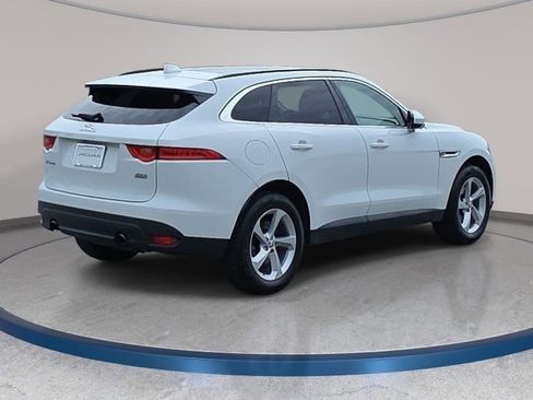 Used 2019 Jaguar F-PACE Premium AWD/4WD image 5