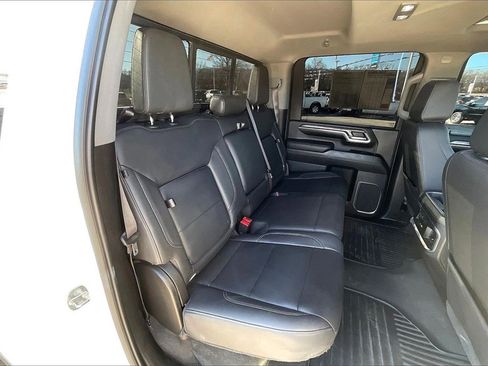 Used 2024 Chevrolet Silverado 2500 LTZ w/ LTZ Convenience Package image 29