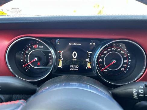 Used 2020 Jeep Wrangler Rubicon w/ LED Lighting Group AWD/4WD image 26