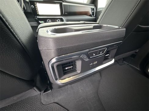 Used 2025 GMC Sierra 2500 Denali w/ Denali Reserve Package image 22