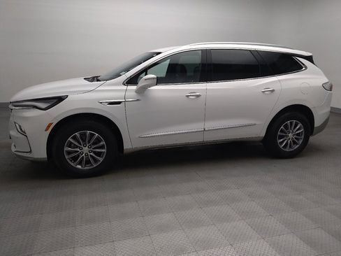 Used 2022 Buick Enclave Premium FWD image 2