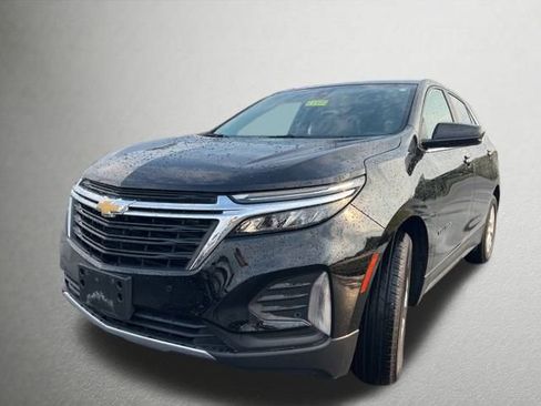 Used 2024 Chevrolet Equinox LT image 1